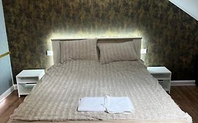 Benny & Bella Guest House City
